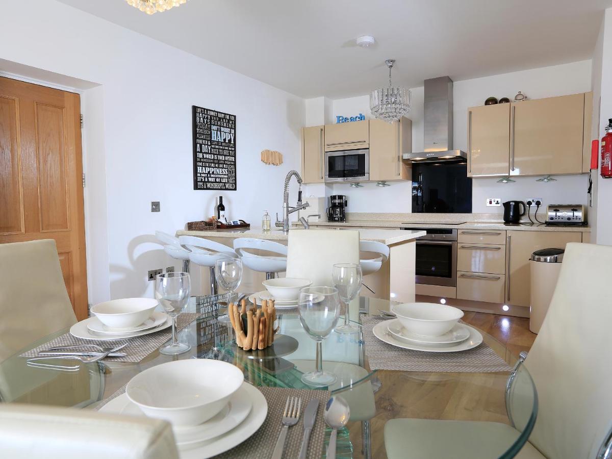 1 At The Beach Beesands Exterior foto