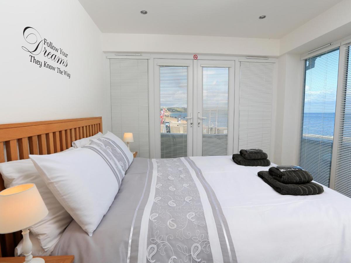 1 At The Beach Beesands Exterior foto