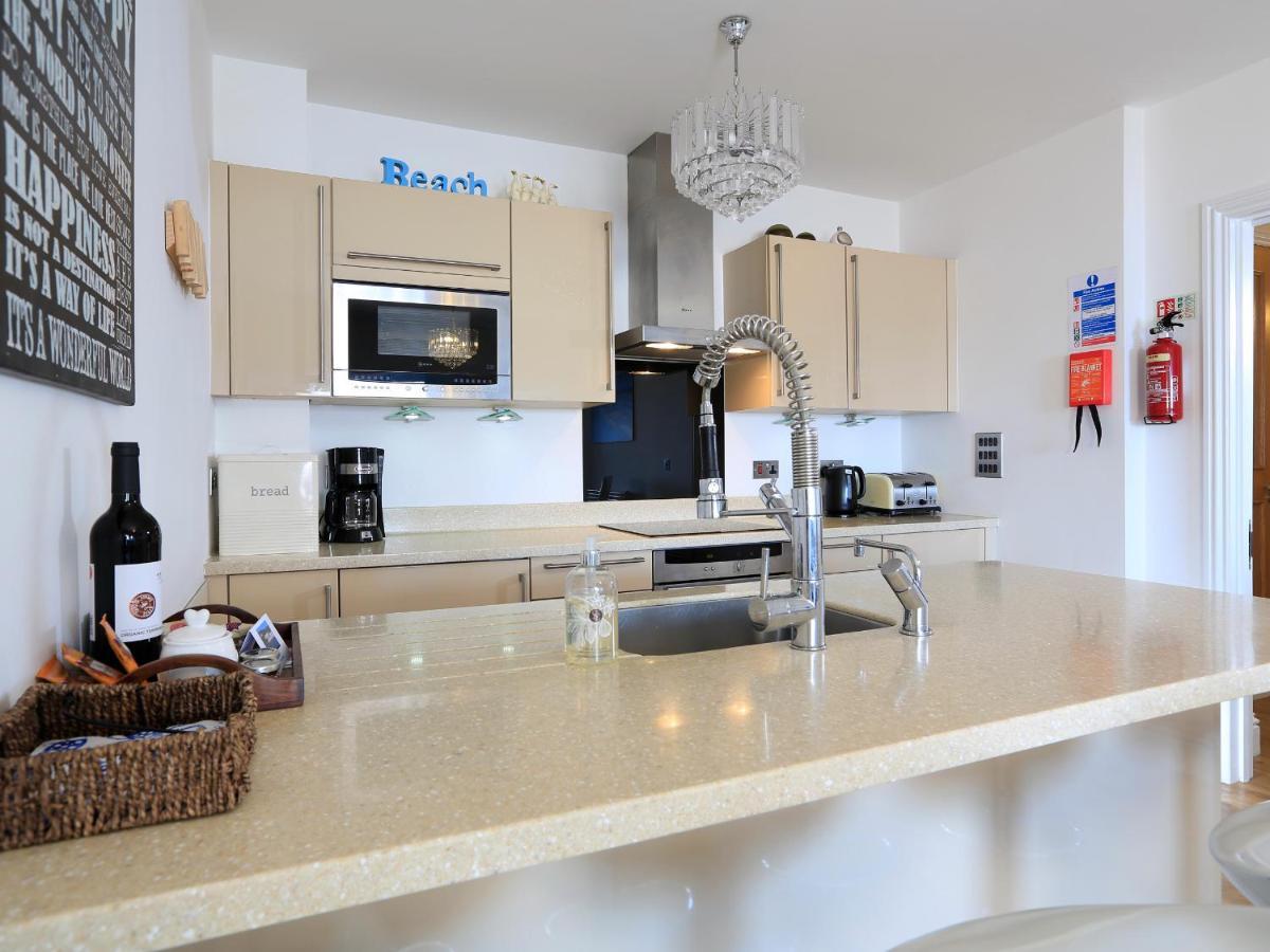 1 At The Beach Beesands Exterior foto